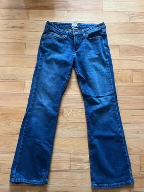 Levi’s Low-rise Vintage Bootcut Jeans